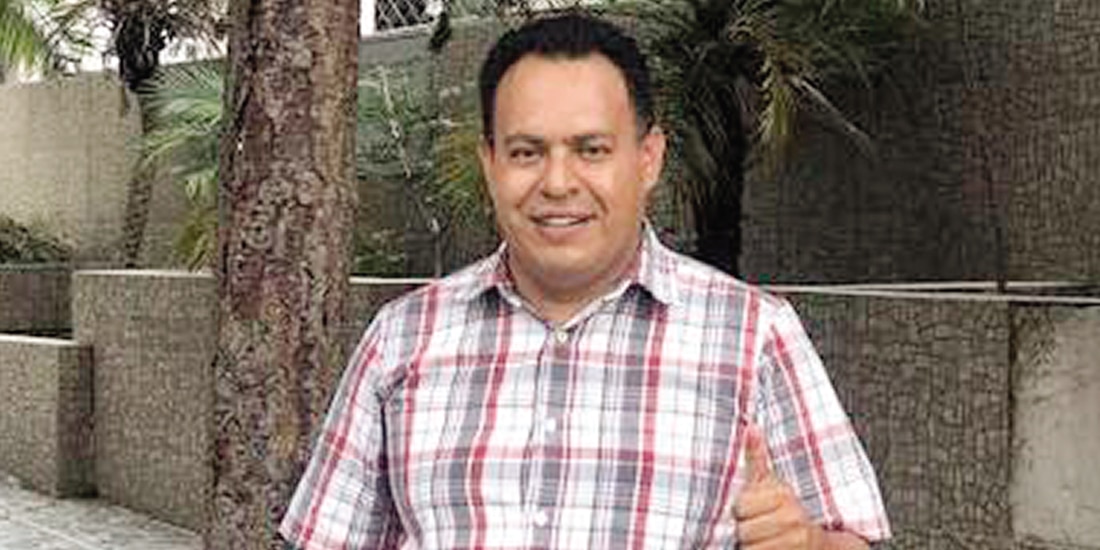 El presidente municipal de Zacualpan, Andrés Maldonado, en foto de archivo.