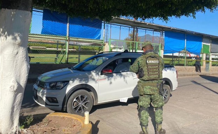 El edil fue baleado ayer adentro de su vehículo; antes sostuvo varias reuniones.