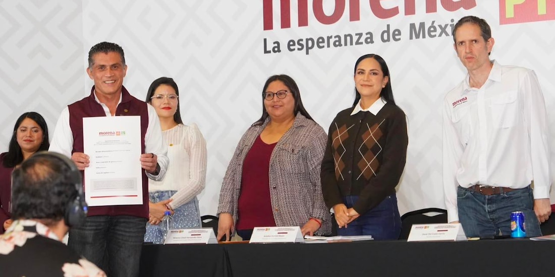 Alfonso Sánchez García se registra en Morena para encabezar la Defensa de la Transformación en Tlaxcala.