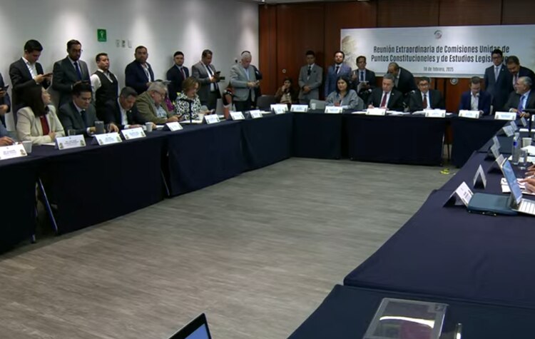 En el Senado también avanzó en comisiones reforma contra nepotismo de la Presidenta Claudia Sheinbaum.