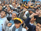 Simpatizantes de los rebeldes hutíes de Yemen gritan consignas en una marcha en apoyo del grupo el viernes 18 de septiembre de 2026.