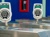A partir del 2024, los torniquetes del metro dejarán de aceptar boletos y el acceso solo será por medio de la tarjeta de Movilidad Integrada.