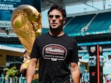 Checo Pérez tiene planeado asistir al Mundial 2026.