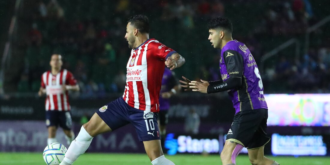 Mazatlán FC y Chivas midieron fuerzas en el Estadio El Kraken.
