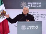 Andrés Manuel López Obrador, durante su conferencia en Nava, Coahuila.