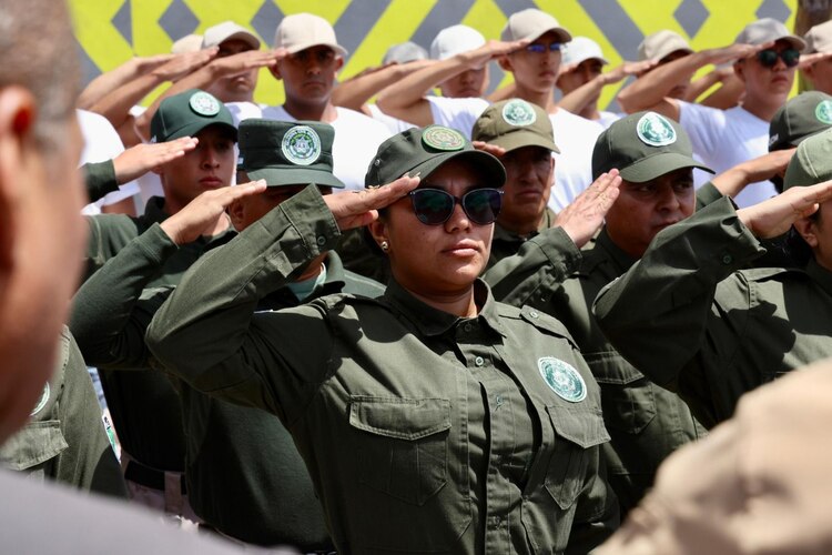 La Guardia Civil Estatal se fortalece como parte de las acciones para mantener la paz en el estado.