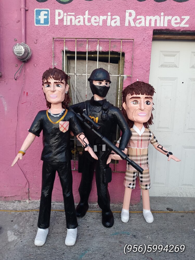 Piñatas de Peso Pluma