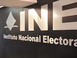 INE sanciona a partidos políticos con 6.1 mdp por irregularidades en fiscalización.