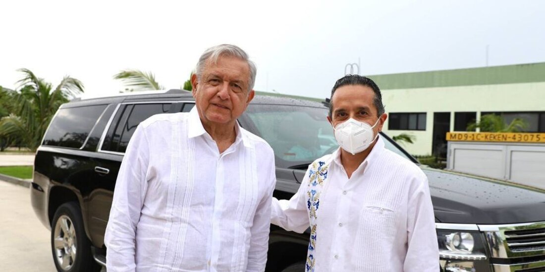 Gobernador de Quintana Roo, Carlos Joaquín, revisó con el Presidente, Andrés Manuel López Obrador, los avances en las obras del Tren Maya