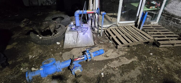 Tras el cierre de 51 pozos y 138 tomas clandestinas, el Gobierno del Edomex facilita trámites para la regularización del servicio de agua.