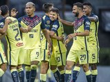 Jugadores del América celebran un gol en el Torneo Grita México Apertura 2021 de la Liga MX.
