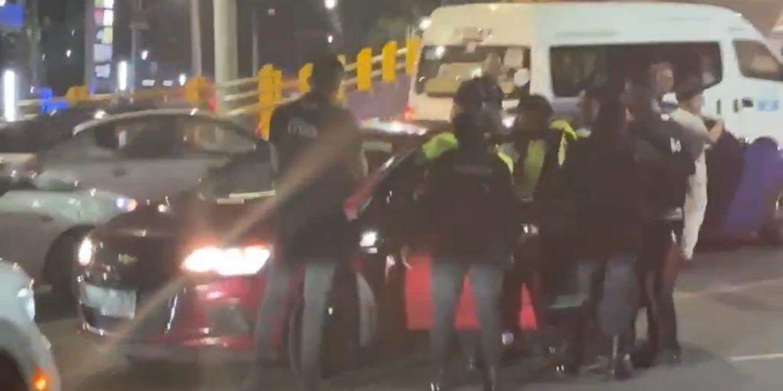 Árbitros mexicanos acusan agresiones por parte de policías de tránsito.