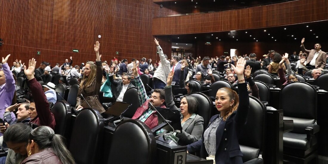 Votación, ayer, en el pleno de la Cámara de Diputados, de la Cuenta Pública 2022.
