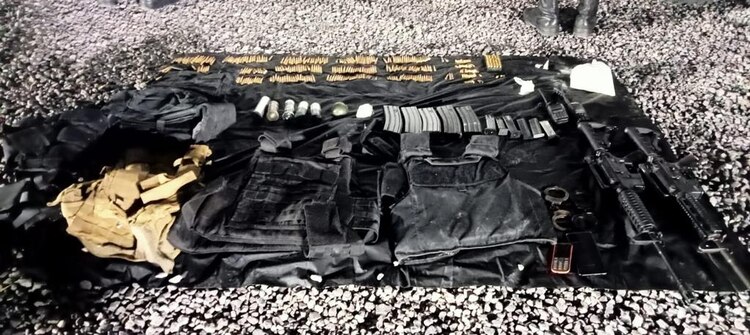 GN asegura una camioneta, armamento y equipo táctico tras repeler agresión en Guerrero.