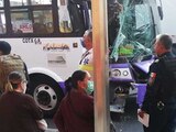 Ofrecen dinero a lesionados de choque entre dos unidades de transporte en Tlalpan