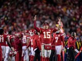 Patrick Mahomes celebra un triunfo de los Chiefs en los playoffs de la pasada temporada de la NFL.
