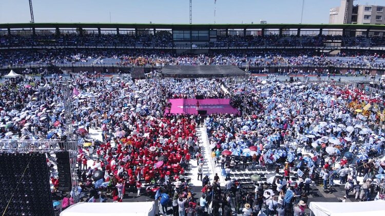 Impulsará Xóchitl Gálvez Sistema Nacional de Cuidados