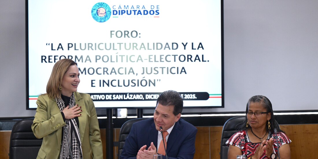 Durante un foro en San Lázaro, el legislador subrayó que la pluralidad cultural es esencial para la democracia