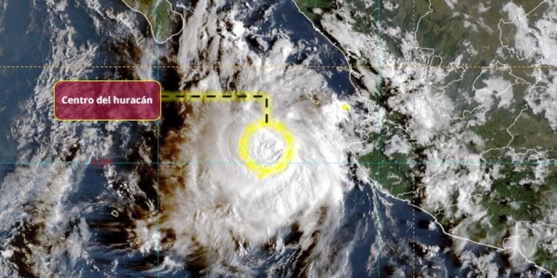 Imagen satelital del Huracán Simón.