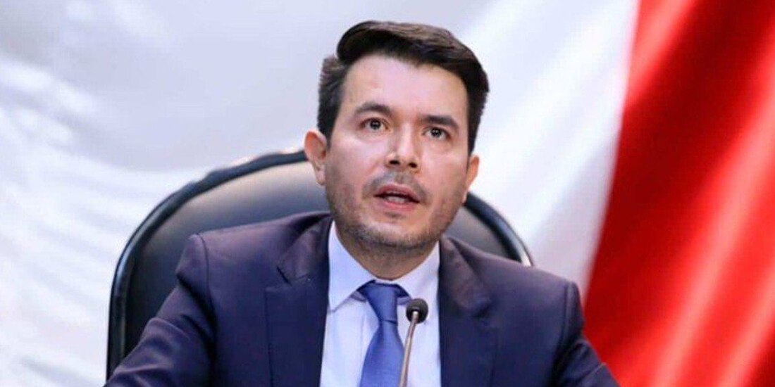 Perfilan como nuevo jefe del SAT al procurador fiscal Arturo Medina: Reuters