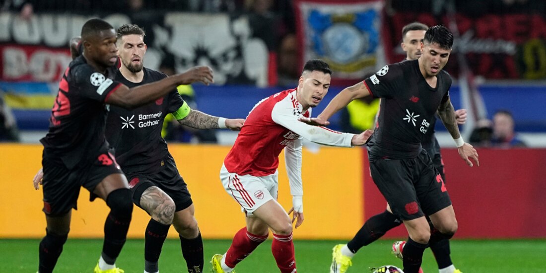 Arsenal y Leverkusen igualan el marcador en Alemania.