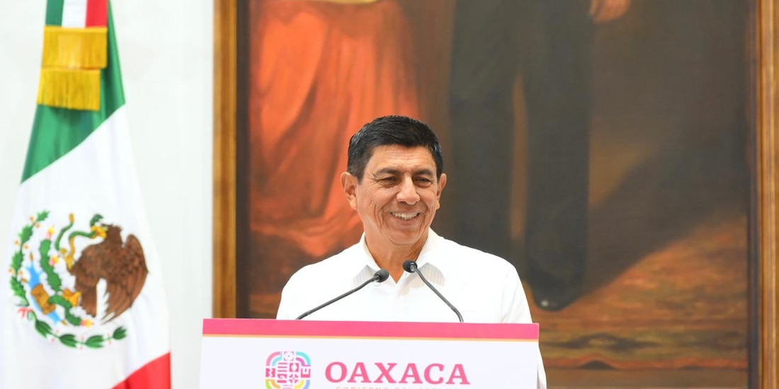 Salomón Jara en conferencia de prensa.