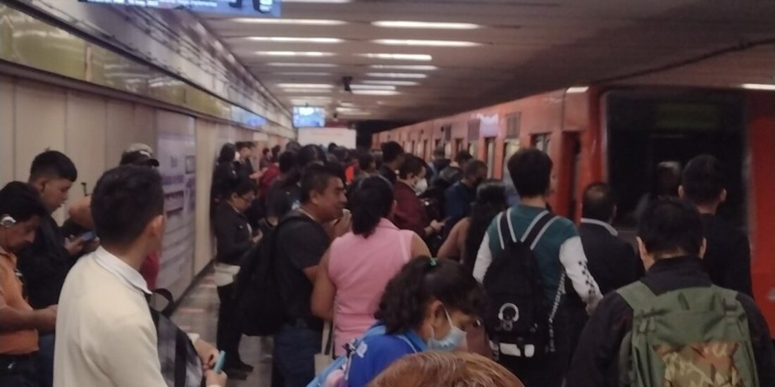 El avance de trenes es lento en varias líneas del Metro CDMX.