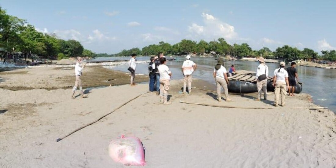 Personal del INM mantiene vigilancia en en la frontera sur, ayer.