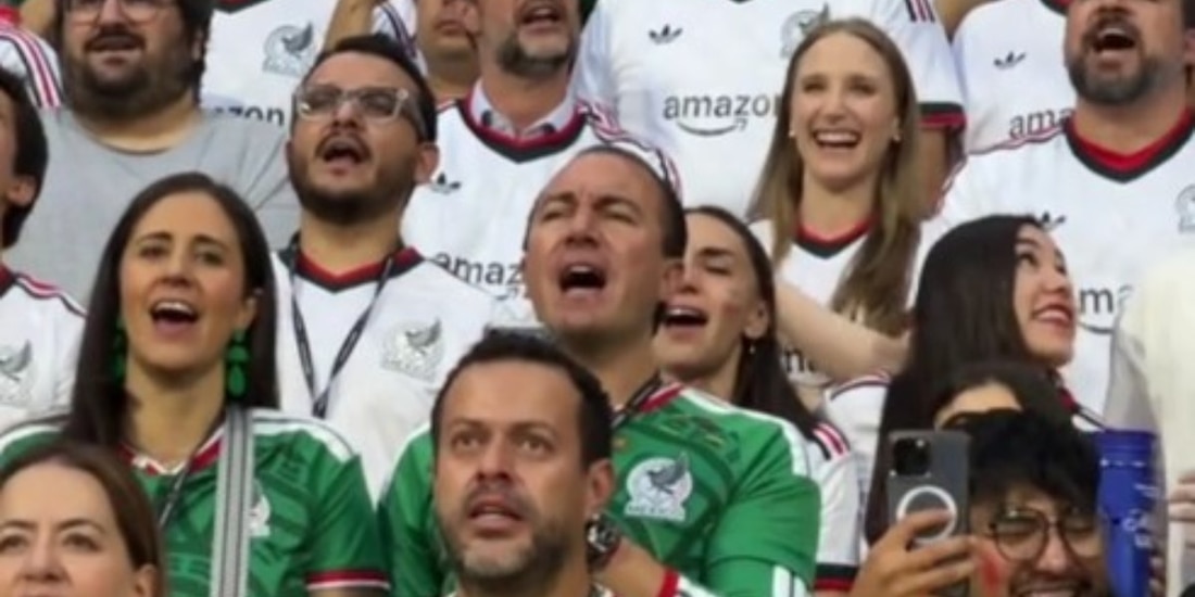 Carlos Orvañanos desata críticas tras aparecer en video de FIFA en el Mundial 2026.