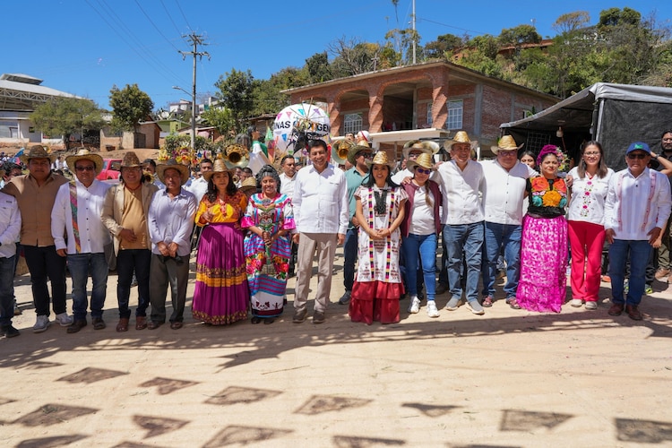 San Melchor Betaza fue la delegación anfitriona de la Guelaguetza Serrana 2026.