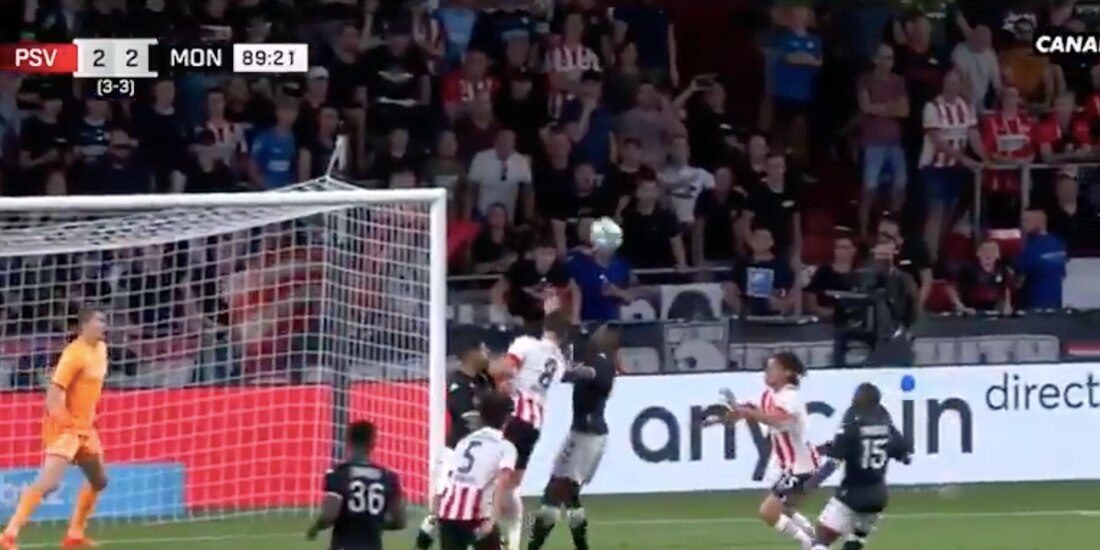 Erick Gutiérrez anotó gol en la victoria del PSV sobre el Mónaco en la fase previa de la Champions League.