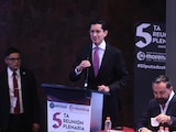 El secretario de Relaciones Exteriores, Roberto Velasco Álvarez