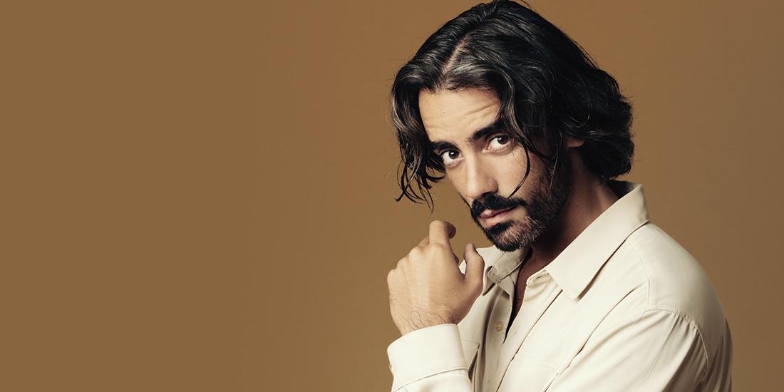 El actor, Diego Amozurrutia, quien interpreta a Max en Doménica Montero.