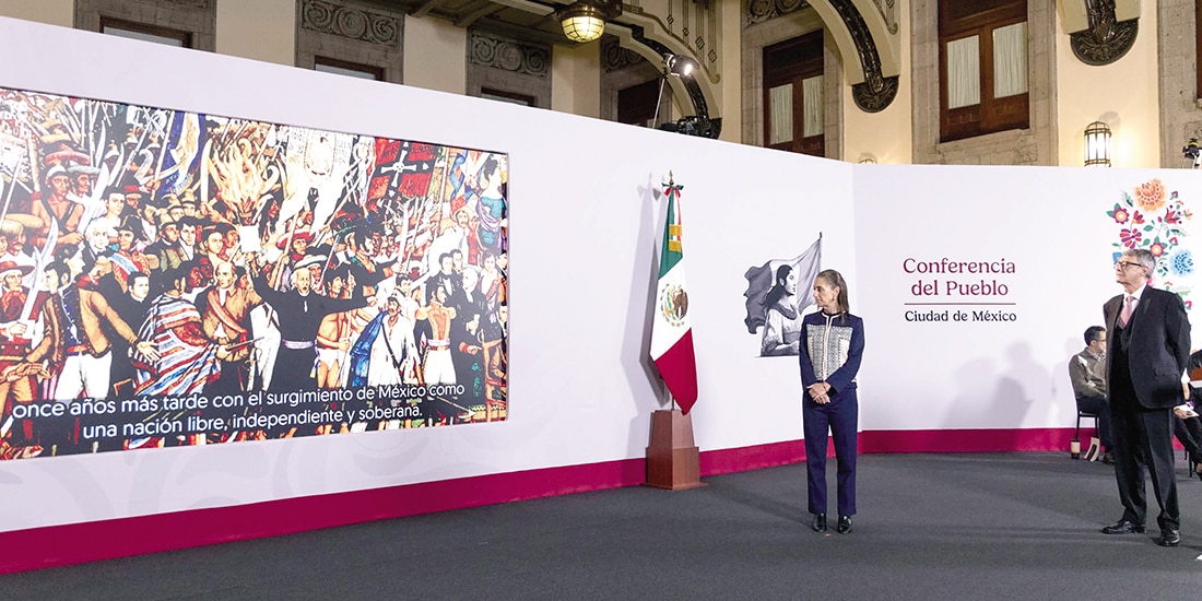 LA MANDATARIA, ayer, en el Salón Tesorería