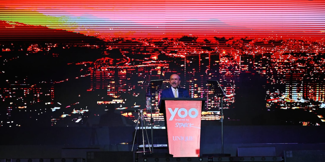 Funcionarios del sector inmobiliario.