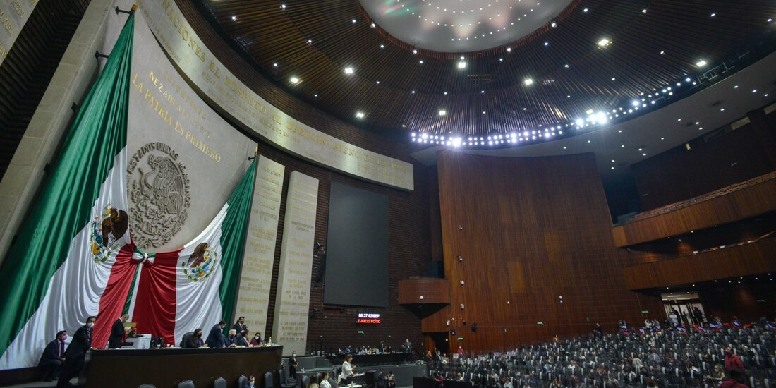 Con 266 votos a favor y 205 en contra fue aprobada en lo general la Ley Federal de Juicio Político y Declaración de Procedencia