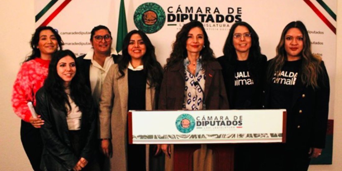 Laura Ballesteros anuncia iniciativa para la Ley General de Bienestar Animal.