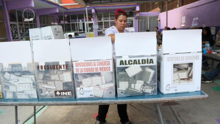 Posterior a la sexta sesión extraordinaria del consejo general del IECM, Patricia Avendaño explicó que el órgano tiene facultades expresas para cada uno de los comités que lo integran.