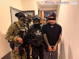 El detenido por las fuerzas federales.
