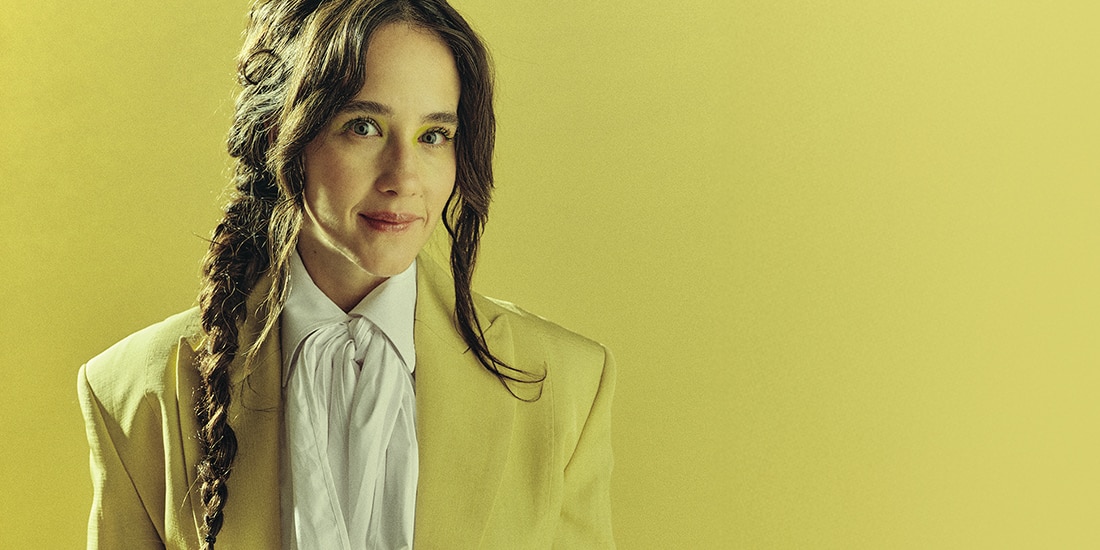 Ximena Sariñana en una sesión de fotos