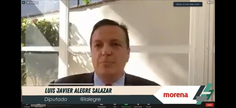 EL diputado participó vía remota para explicar la iniciativa Viajero Confiable.