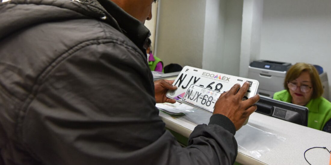 Reemplacamiento en el Estado de México.