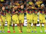 Futbolistas del América durante un partido de la Leagues Cup.
