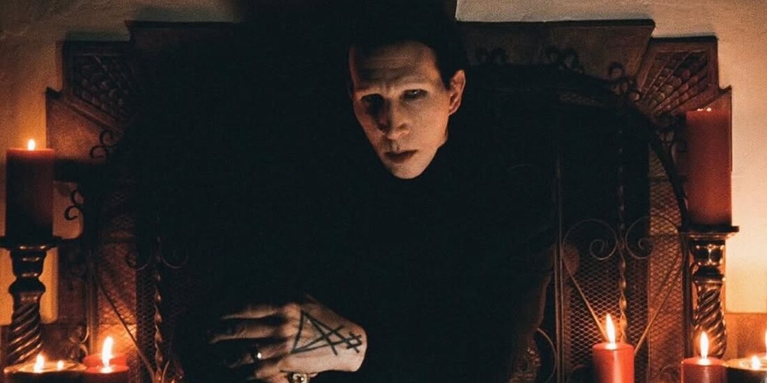 Marilyn Manson llega a México para su concierto en la FENAPO 2025
