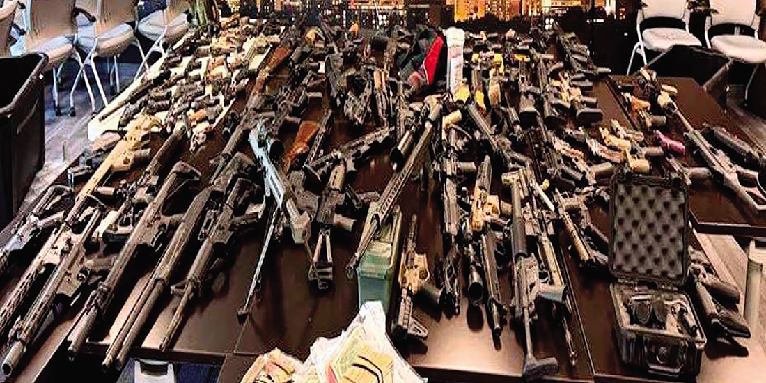AUTORIDADES estadounidenses confiscaron 138 armas en Carolina del Norte, ayer