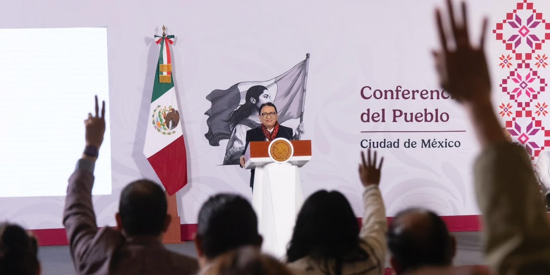 Rosa Icela Rodríguez encabeza la conferencia matutina en representación del Gobierno de México.