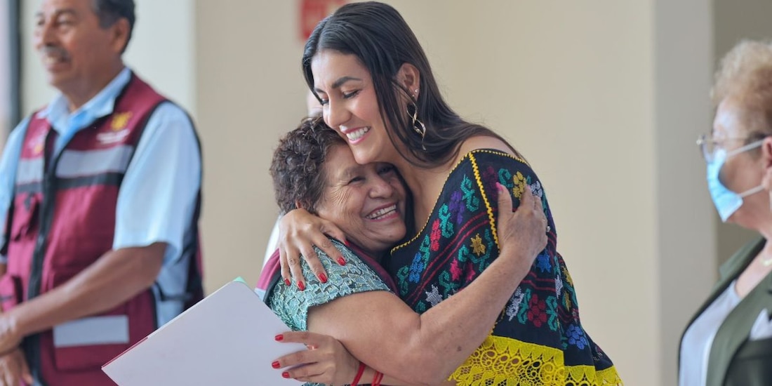 Evelyn Salgado cumple con el programa "Lazos Migrantes".