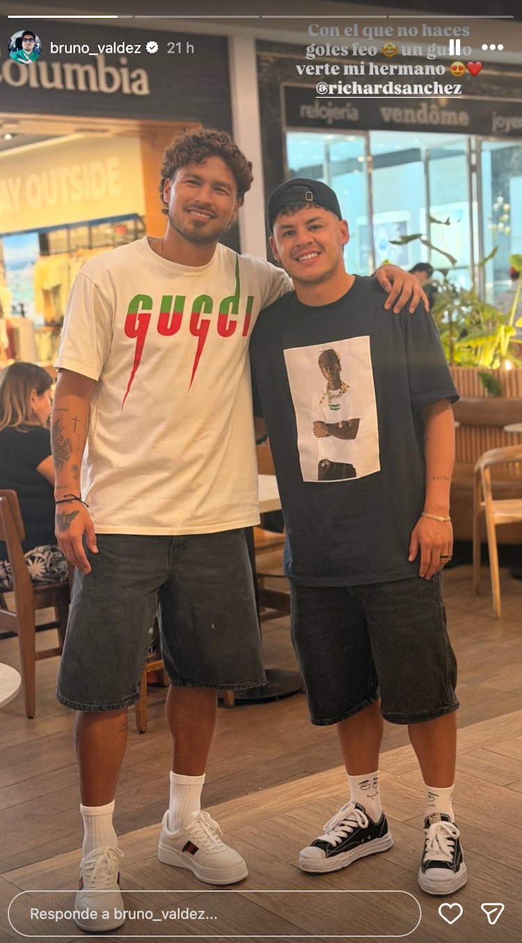 Bruno Valdez y Richard Sánchez, exjugadores del América, tuvieron un emotivo reencuentro en su natal Paraguay.