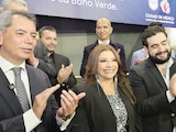 Clara Brugada, Edgar Amador y Juan Pablo de Botton, ayer, en la BMV.
