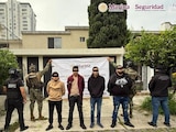 Autoridades federales detuvieron a seis presuntos integrantes de Los Deltas durante cateos simultáneos en tres inmuebles de Zapopan, Jalisco.